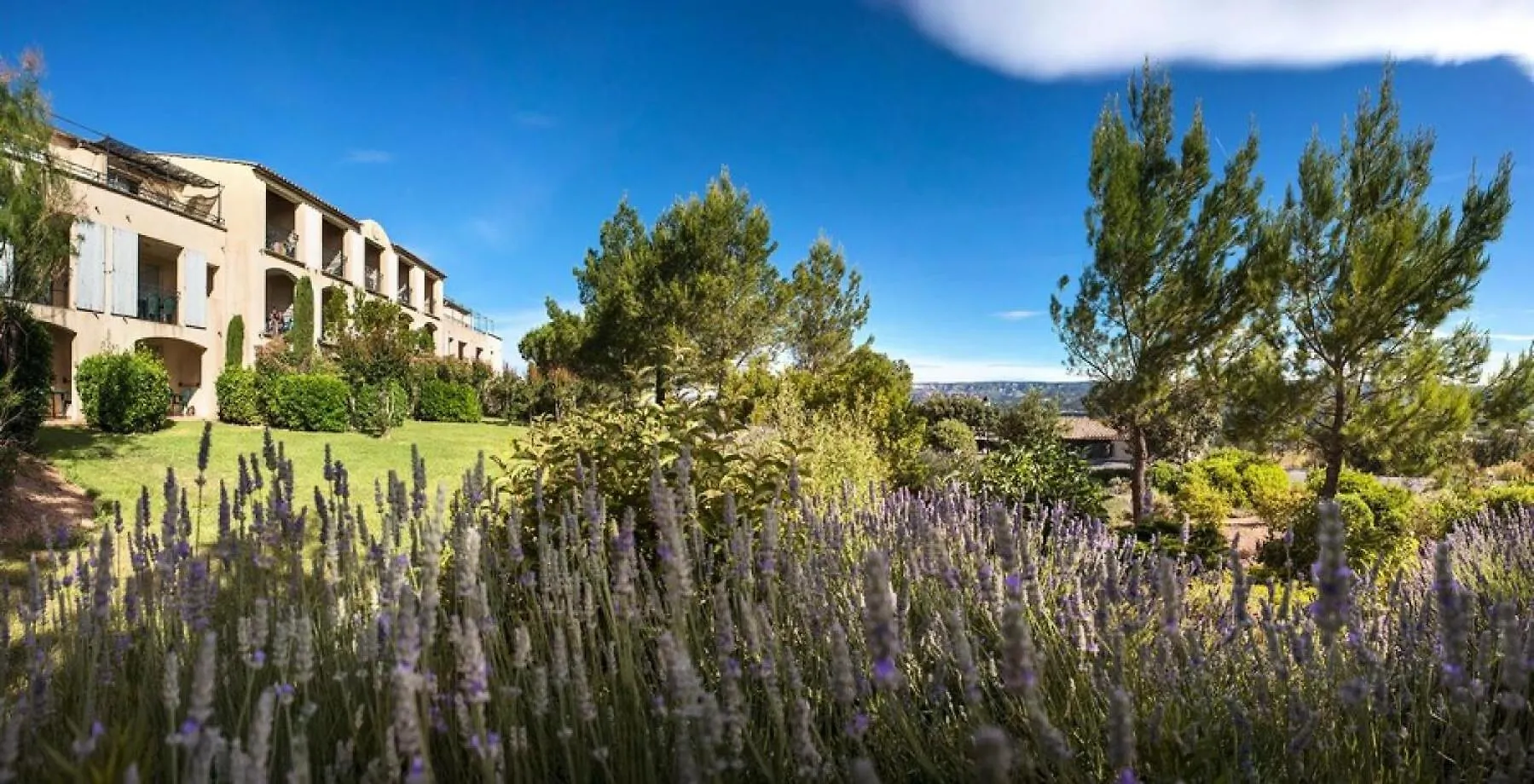 Village Pont Royal En Provence - Maeva Home - Appartement Climatise Avec Terrasse 4 Pieces 8 Personnes - Prestige - Super Home Mae-6210 Mallemort 0*,  France